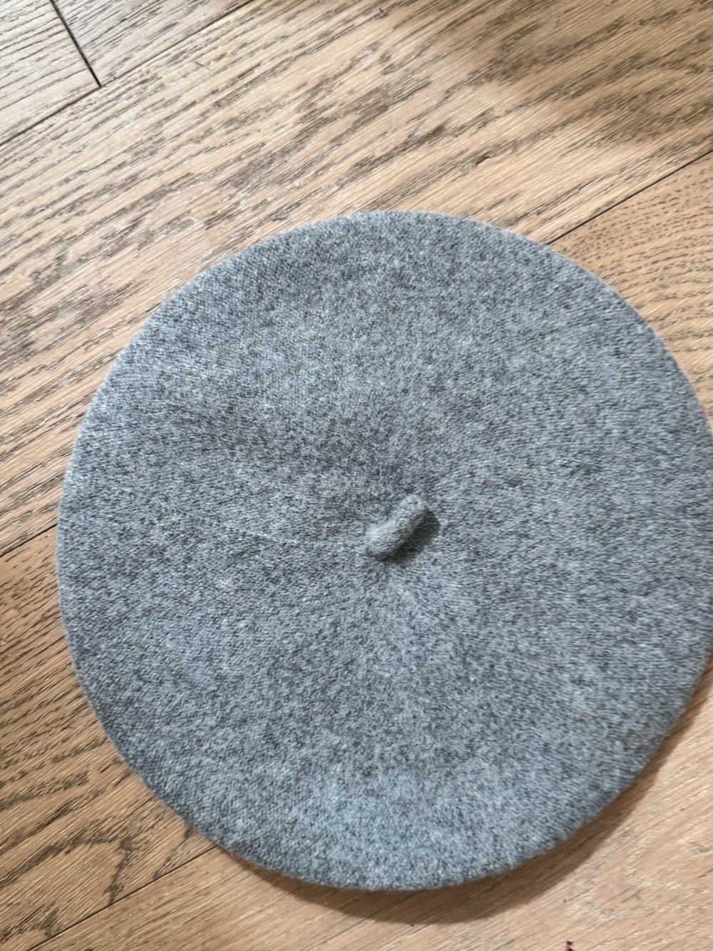 Grey NY Beret | Preppy Vintage-Inspired Hat